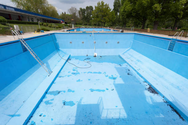 Best Professional water damage repair  in Fowler, CA